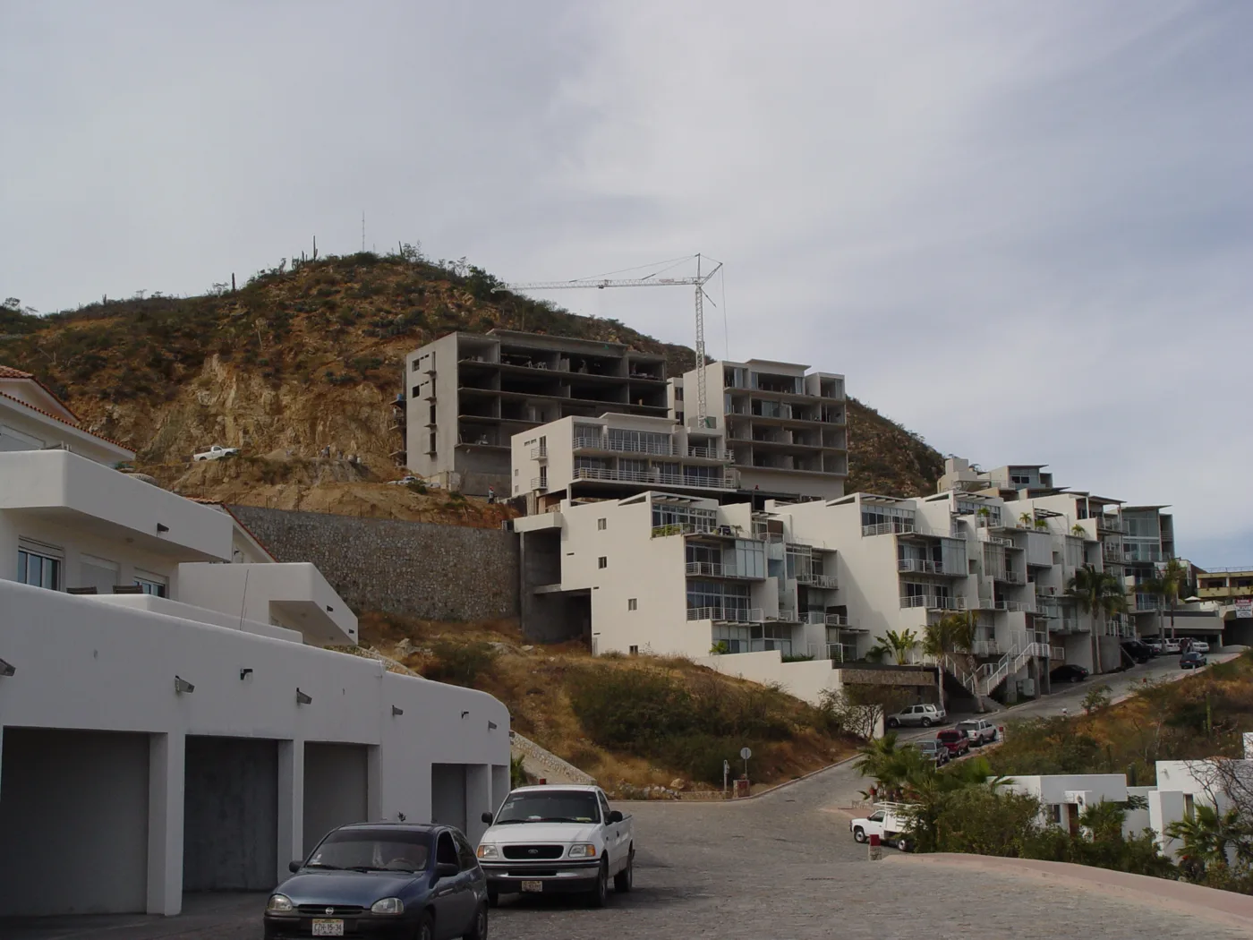 Historical street view toward the early Las Cascadas buildings